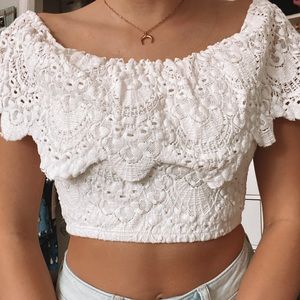 urban outfitters lace crop